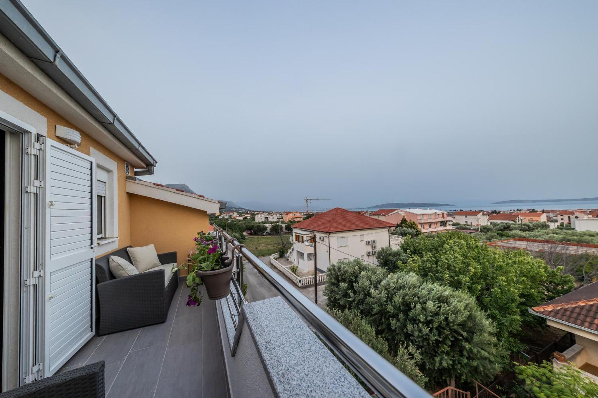Marioeta Kaštel Stari